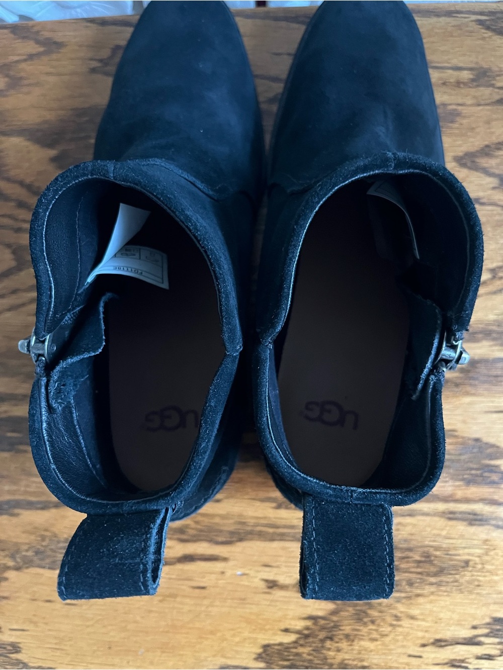 UGG Aureo Black Suede Side Zip Ankle Boots Women’s Size 8 - Picture 7 of 10